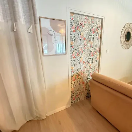 House 15 Min From Futuroscope